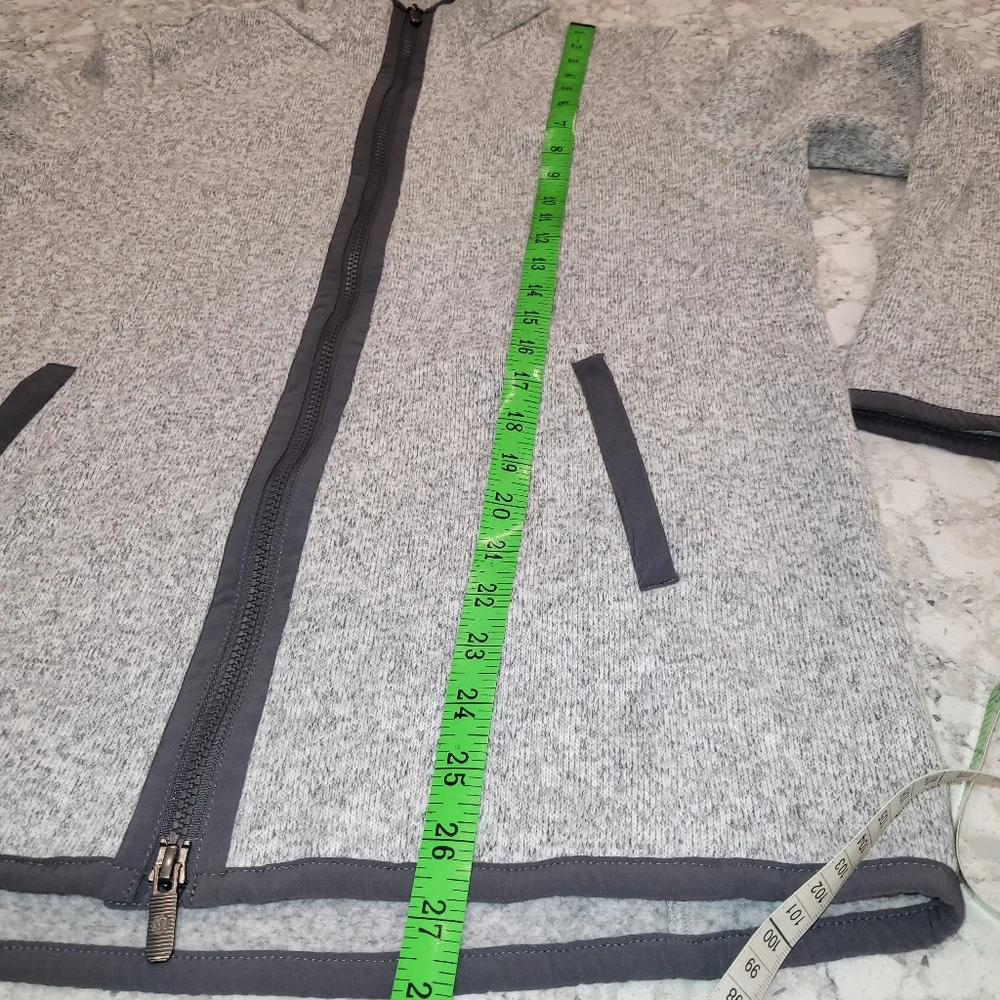 Lululemon Fleece Full Zip Sweater Grey Black Sz 8 Athleisure Sporty Cozy - Picture 11 of 12